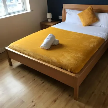 Waterlane Bed & Breakfast *